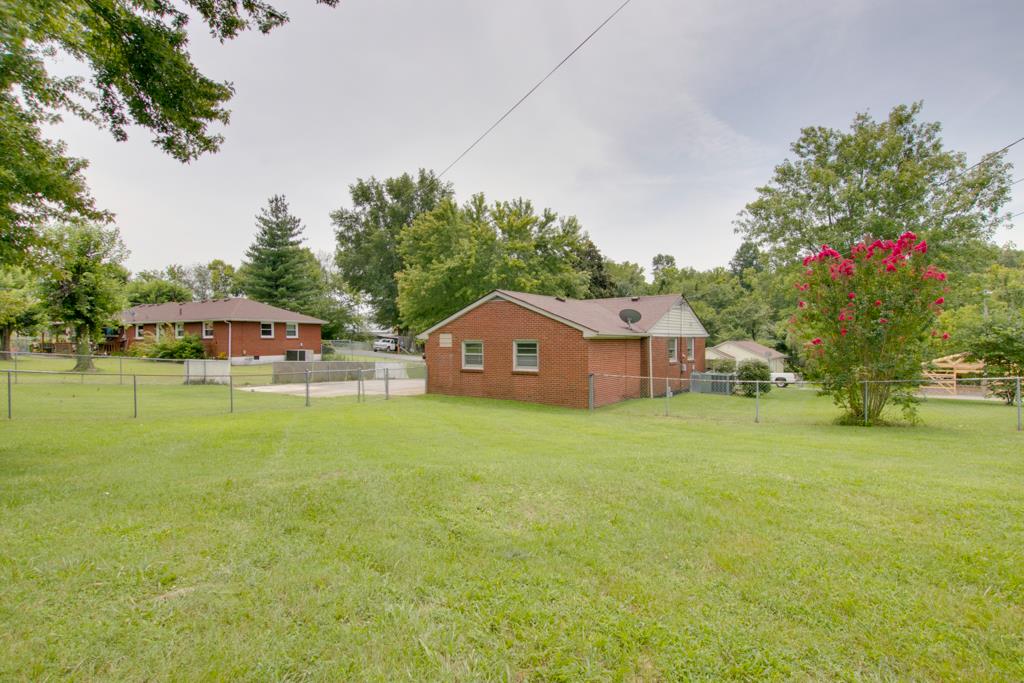 109 Westside Circle Springfield, TN 37172 - Photo 26 of 27 Gallery Image 26