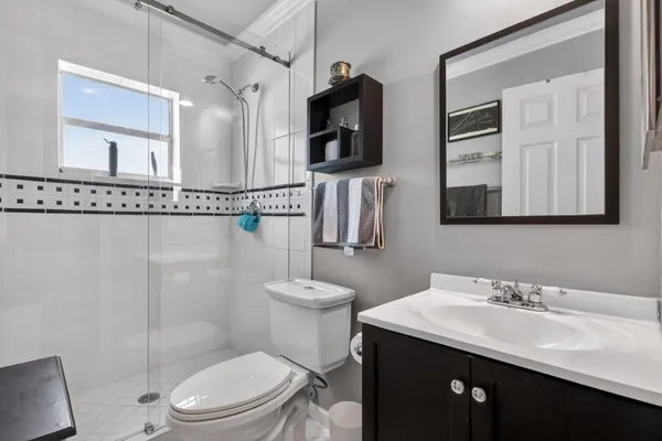 $1,900 | 48 Burgundy Avenue, Unit A, Delray Beach, FL 33484