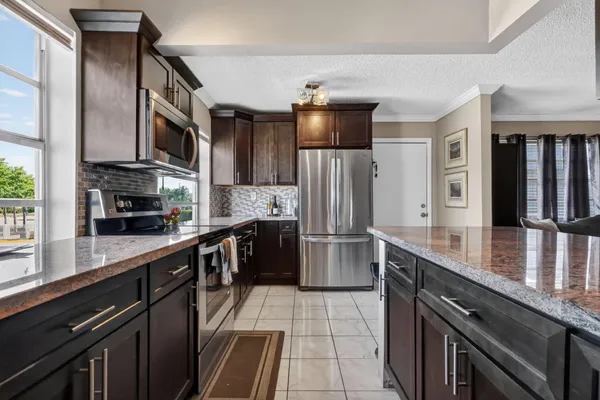 $1,900 | 48 Burgundy Avenue, Unit A, Delray Beach, FL 33484