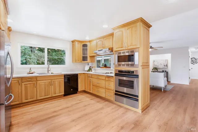 $1,395,000 | 1060 Oakmont Court, Napa, CA 94559