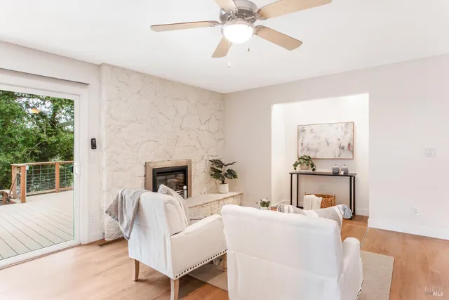 $1,395,000 | 1060 Oakmont Court, Napa, CA 94559