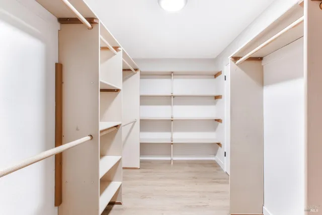 $1,395,000 | 1060 Oakmont Court, Napa, CA 94559