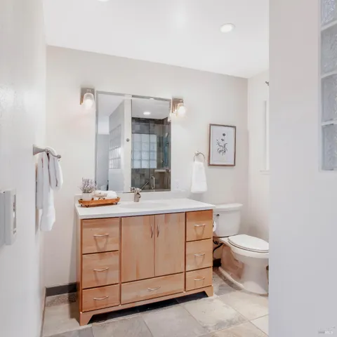 $1,395,000 | 1060 Oakmont Court, Napa, CA 94559