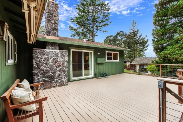 $1,395,000 | 1060 Oakmont Court, Napa, CA 94559