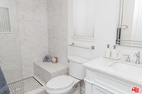 $1,399,000 | 12000 Falcon Crest Way, Porter Ranch, CA 91326