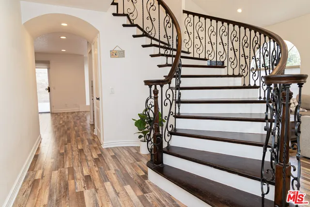 $1,399,000 | 12000 Falcon Crest Way, Porter Ranch, CA 91326