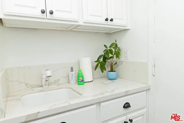 $1,399,000 | 12000 Falcon Crest Way, Porter Ranch, CA 91326