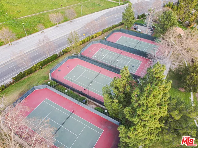 $1,399,000 | 12000 Falcon Crest Way, Porter Ranch, CA 91326