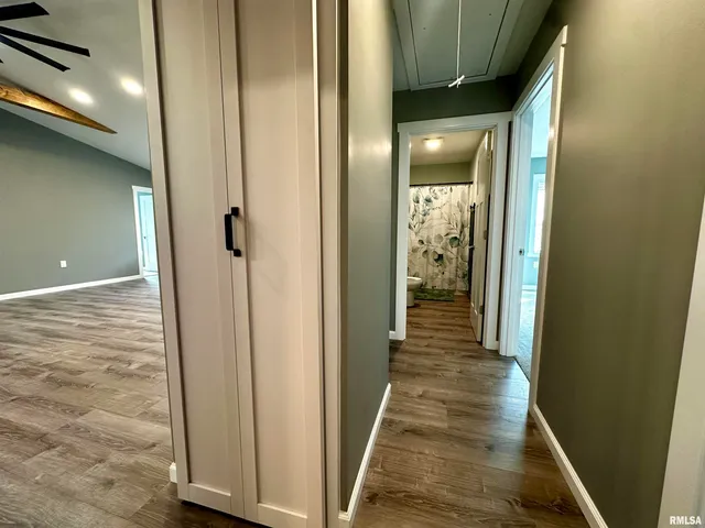 $149,500 | 575 5th Street, Omaha, IL 62871