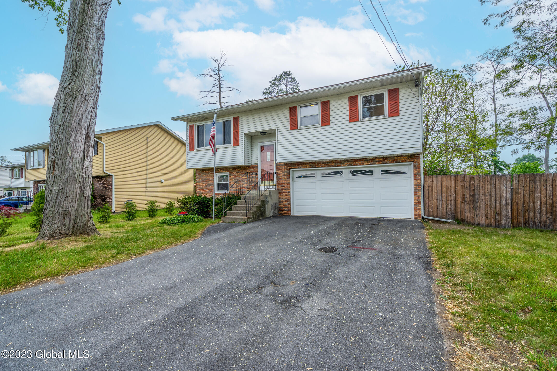 222 17th Street Schenectady, NY 12306 - Photo 2 of 35 222 17th St ext MLS-2