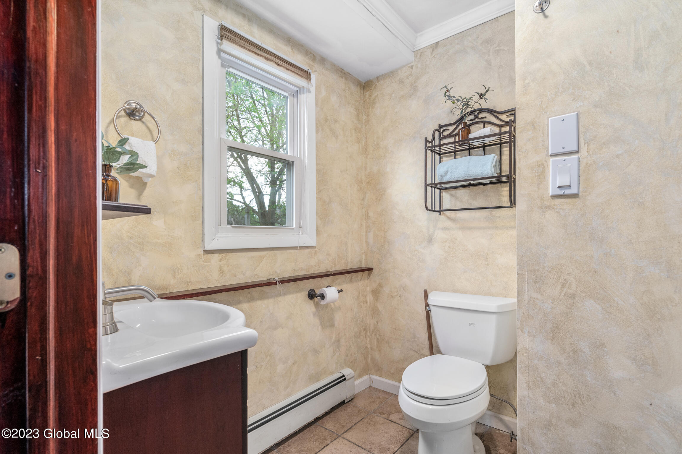 222 17th Street Schenectady, NY 12306 - Photo 26 of 35 222 17th St INT MLS-19