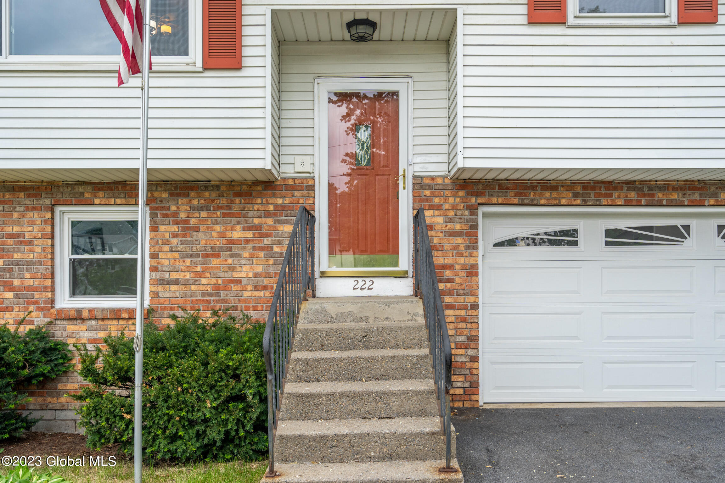 222 17th Street Schenectady, NY 12306 - Photo 5 of 35 222 17th St ext MLS-5