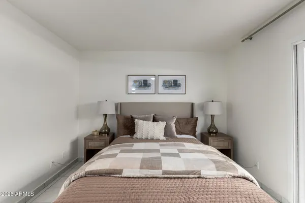 $293,000 | 8241 North Central Avenue, Unit 5, Phoenix, AZ 85020