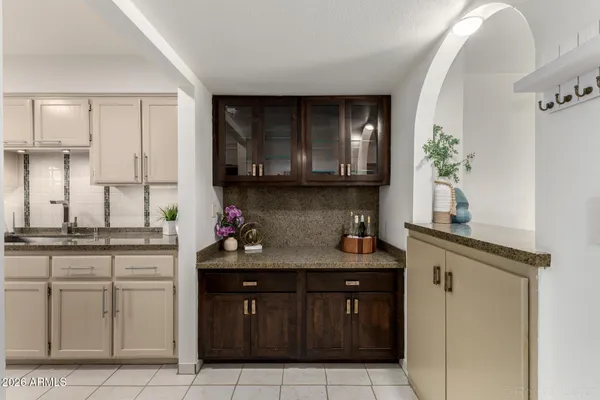 $293,000 | 8241 North Central Avenue, Unit 5, Phoenix, AZ 85020