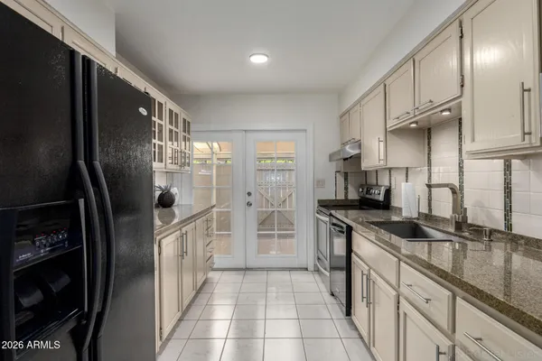 $293,000 | 8241 North Central Avenue, Unit 5, Phoenix, AZ 85020