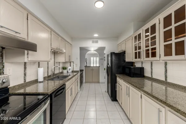 $293,000 | 8241 North Central Avenue, Unit 5, Phoenix, AZ 85020