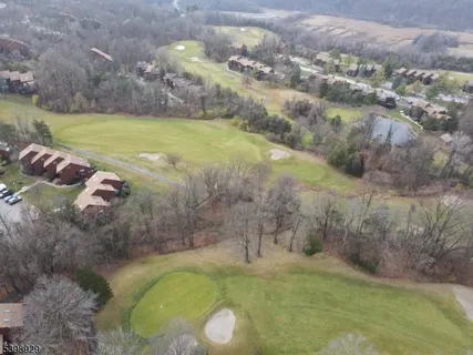 $240,000 | 10 Augusta Drive, Vernon, NJ 07462