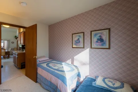 $240,000 | 10 Augusta Drive, Vernon, NJ 07462