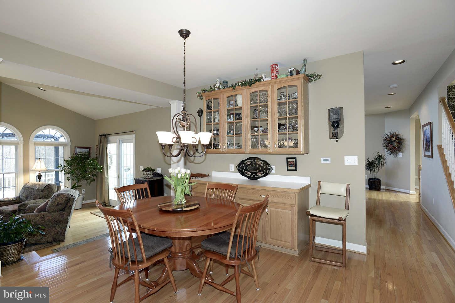 25107 Vista Ridge Road Laytonsville, MD 20882 - Photo 13 of 26 Kitchen