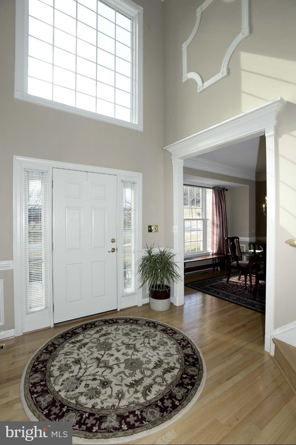 25107 Vista Ridge Road Laytonsville, MD 20882 - Photo 3 of 26 Interior (General)