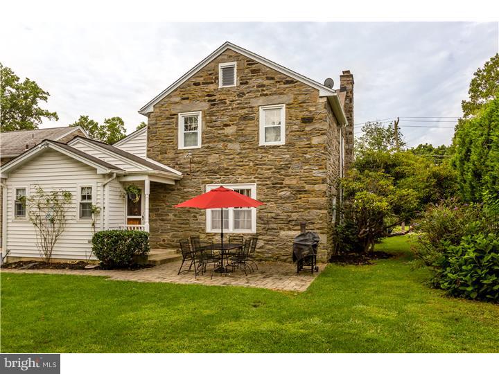 1717 Manor Road Havertown, PA 19083 - Photo 2 of 16