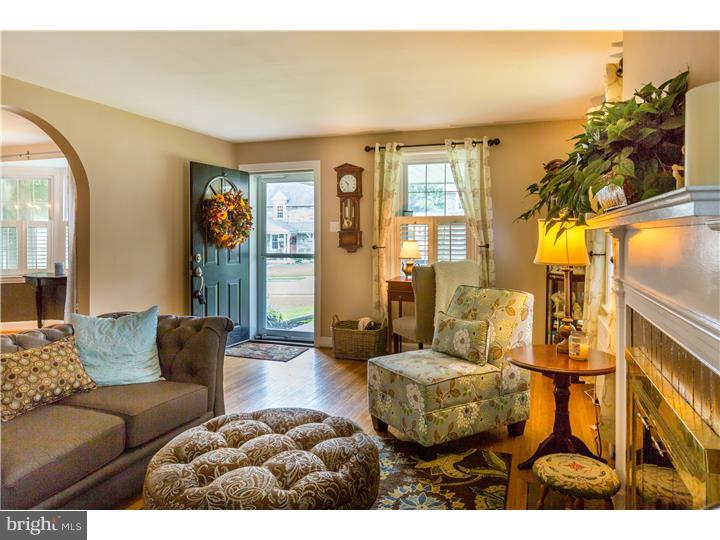 1717 Manor Road Havertown, PA 19083 - Photo 4 of 16