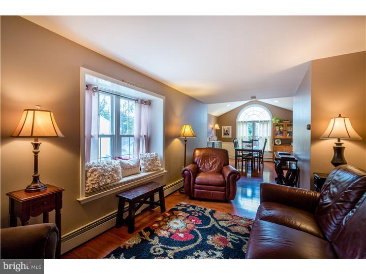 1717 Manor Road Havertown, PA 19083 - Photo 10 of 16