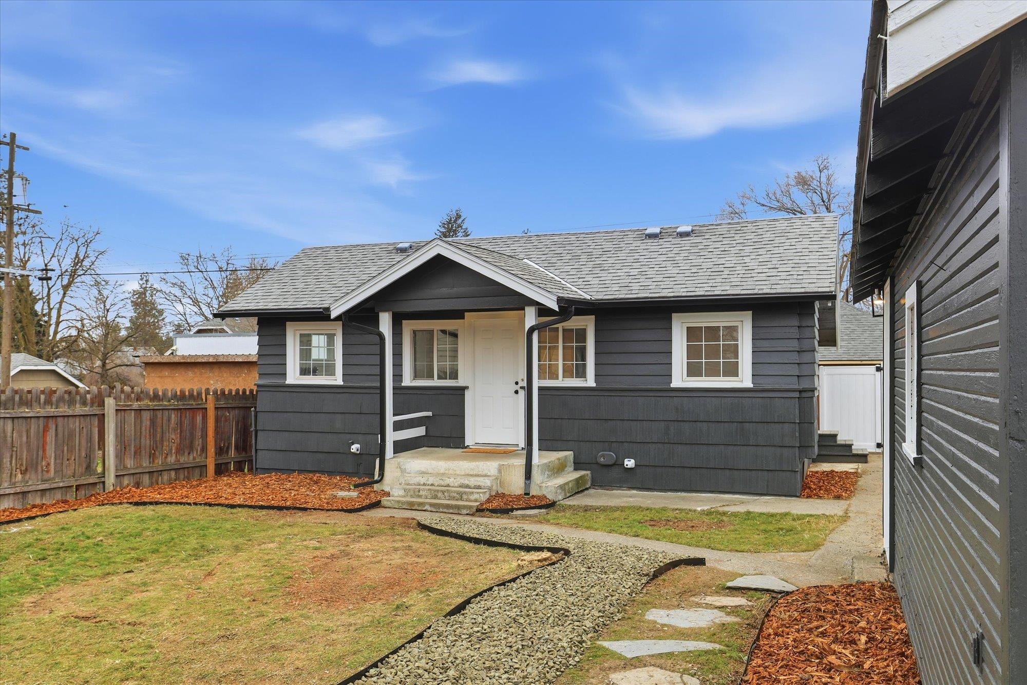 4011 North Calispel Street Spokane, WA 99205 - Photo 3 of 37