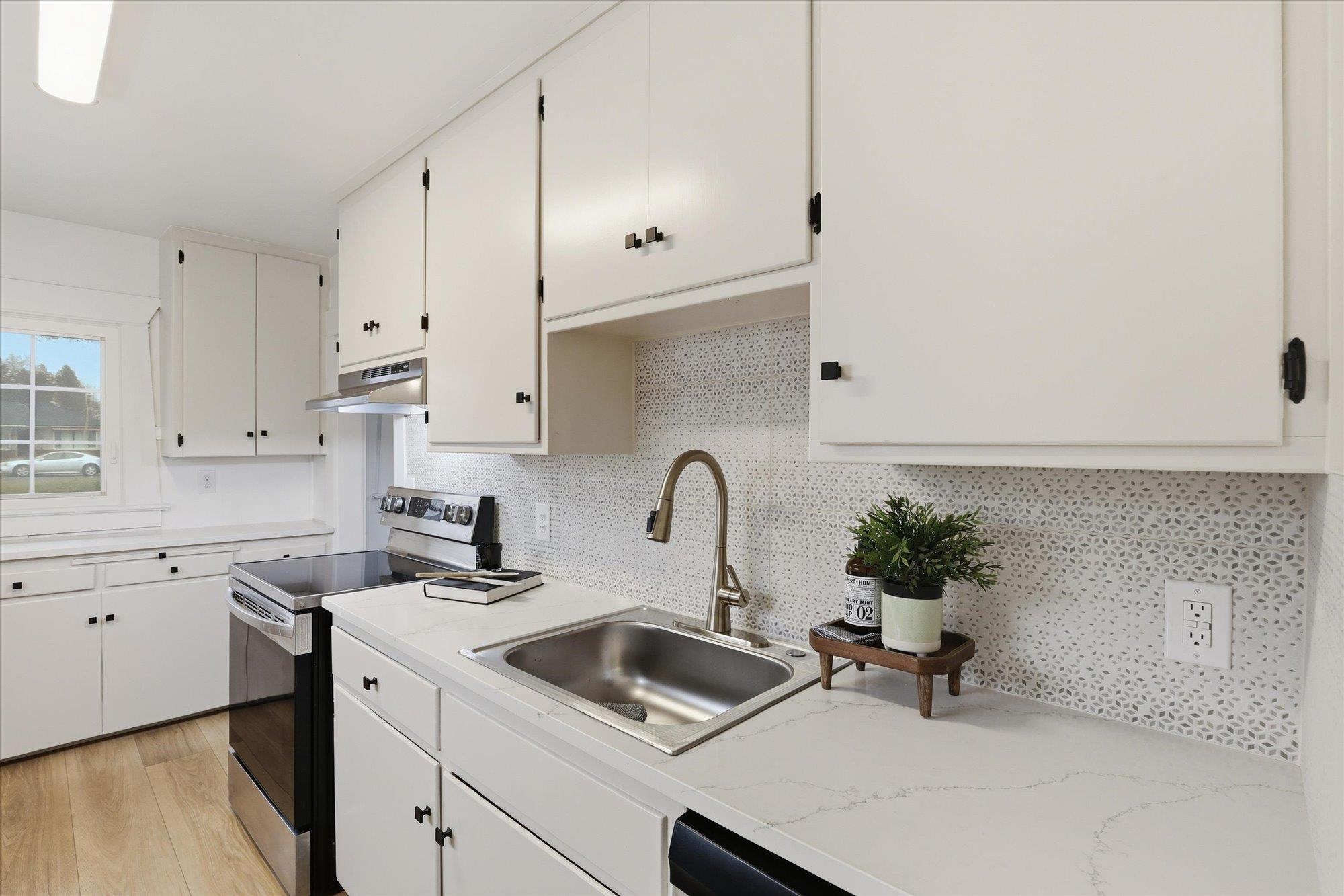 4011 North Calispel Street Spokane, WA 99205 - Photo 9 of 37