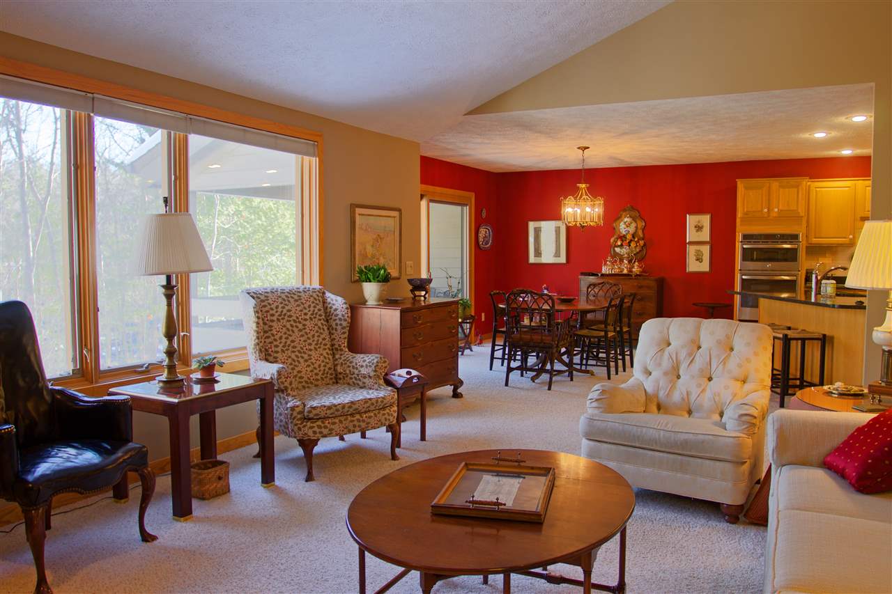 6534 Mission Ridge Traverse City, MI 49686 - Photo 10 of 31 1872274-9.JPG