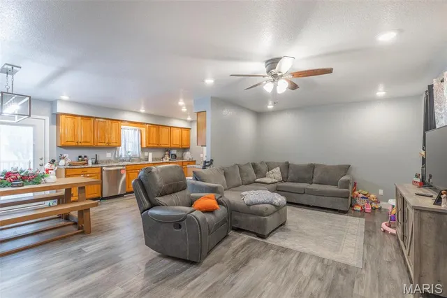 $177,000 | 3103 State Hwy AA, Poplar Bluff, MO 63901