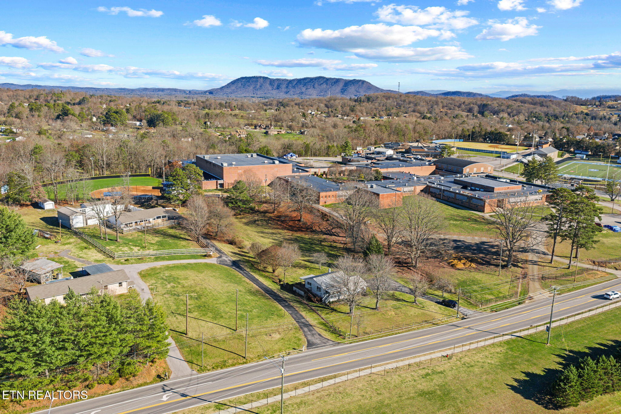 7700 Tazewell Pike Corryton, TN 37721 - Photo 2 of 23 1-web-or-mls-7700 Tazwell--2