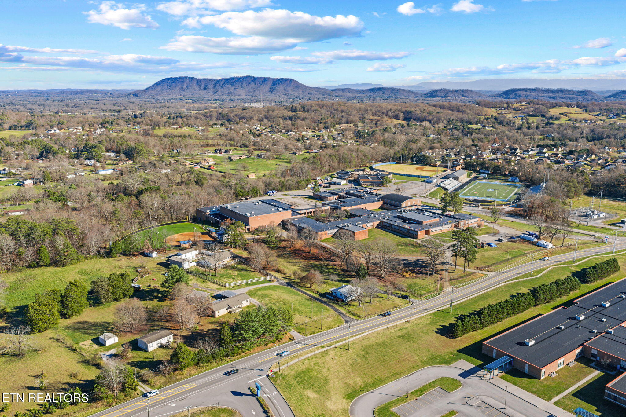 7700 Tazewell Pike Corryton, TN 37721 - Photo 5 of 23 4-web-or-mls-7700 Tazwell--5