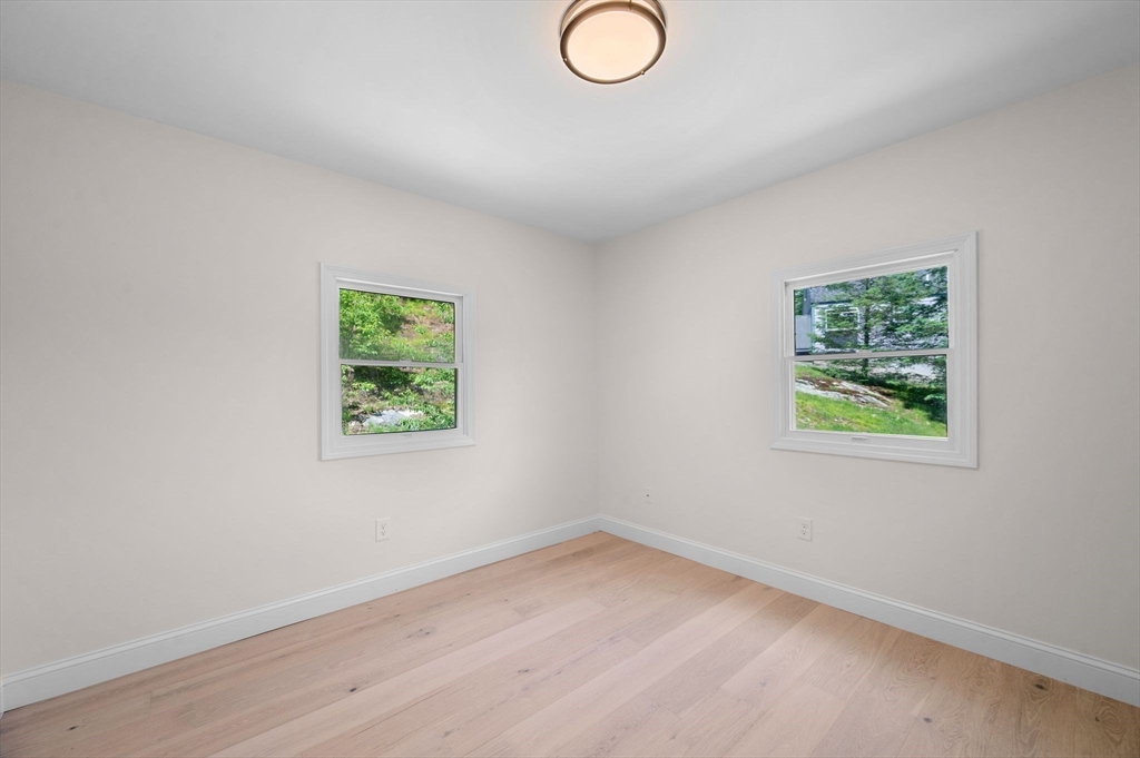 29 Rockway Road Peabody, MA 01960 - Photo 9 of 16