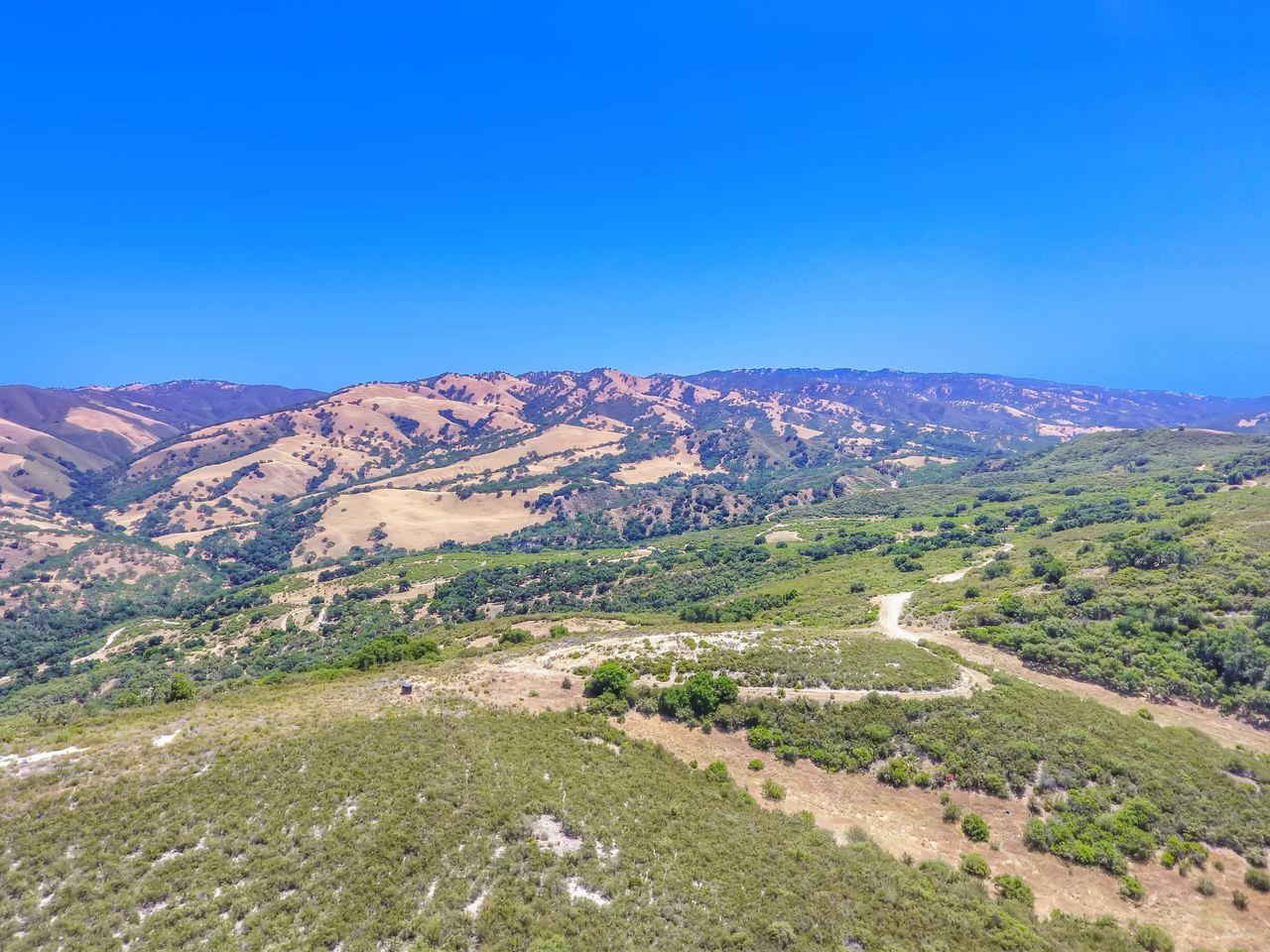 36000 East Carmel Valley Road Carmel Valley, CA 93924 - Photo 17 of 41 a view of a city with mountains in the background
