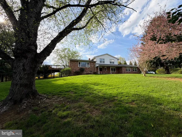 $599,500 | 4106 Gene Hemp Road, Jefferson, MD 21755