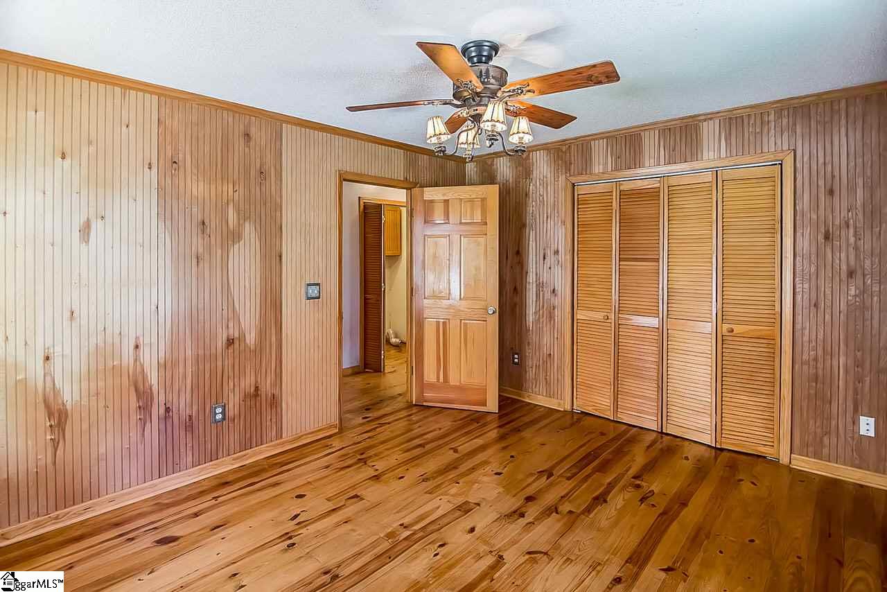 271 Cannon Bottom Road Belton, SC 29627 - Photo 20 of 36