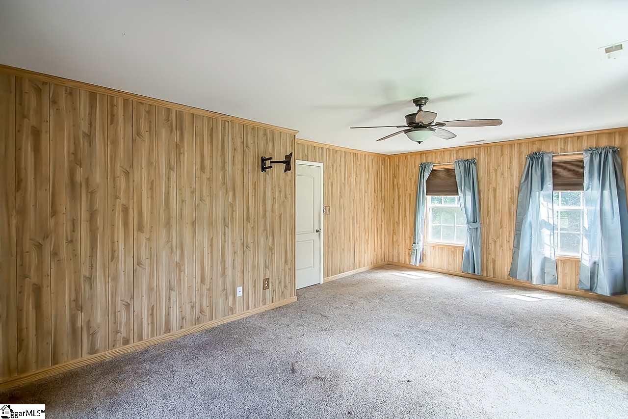 271 Cannon Bottom Road Belton, SC 29627 - Photo 24 of 36