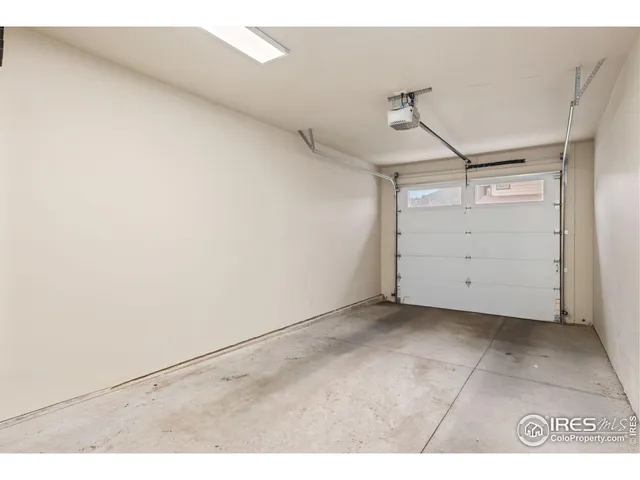 a view of a garage