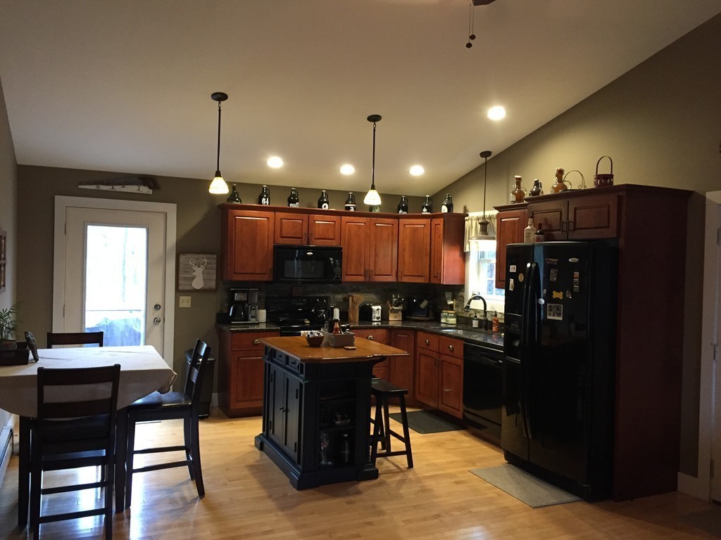 718 Spring Street Winchendon, MA 01475 - Photo 8 of 30