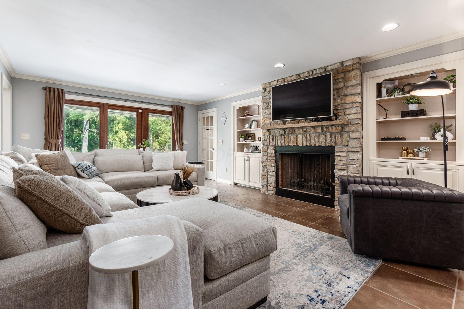 7594 Norham Road Columbus, OH 43235 - Photo 23 of 79 031_9297f1b_i 7594 Norham 133
