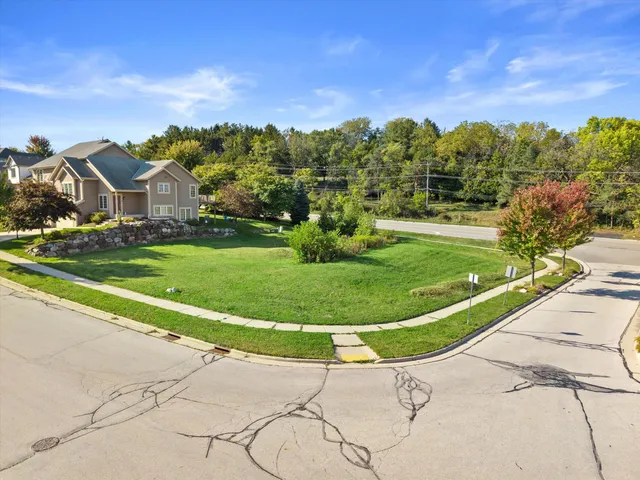 $129,900 | Lot 90 Oak Valley Lane, Waukesha, WI 53188