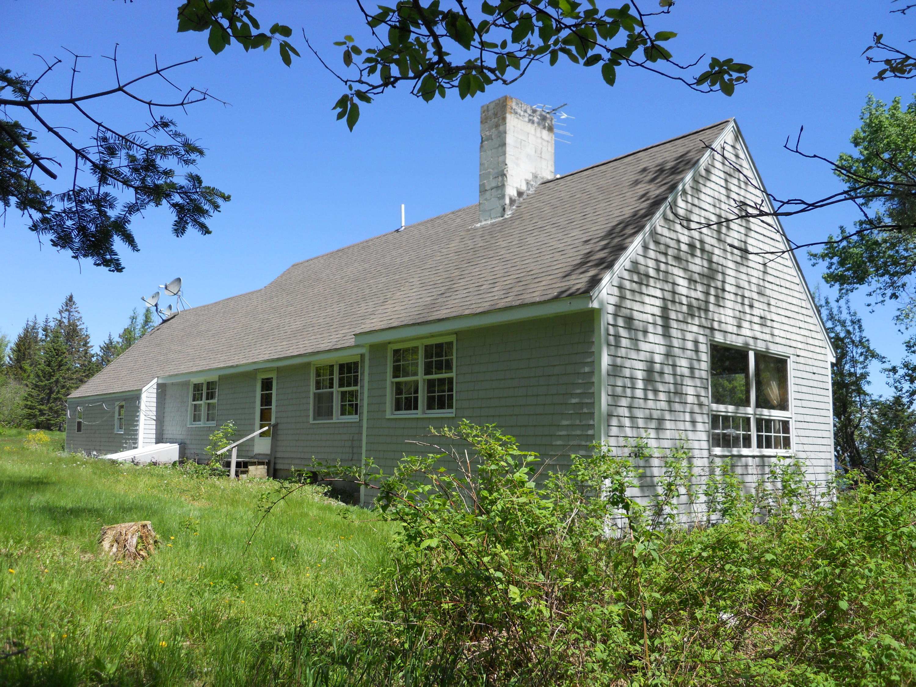 165 Hewes Point Road Islesboro, ME 04848 - Photo 7 of 32 RearDSCN0229