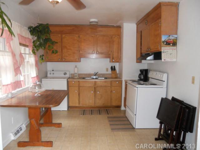 1026 Claremont Road Charlotte, NC 28214 - Photo 2 of 14