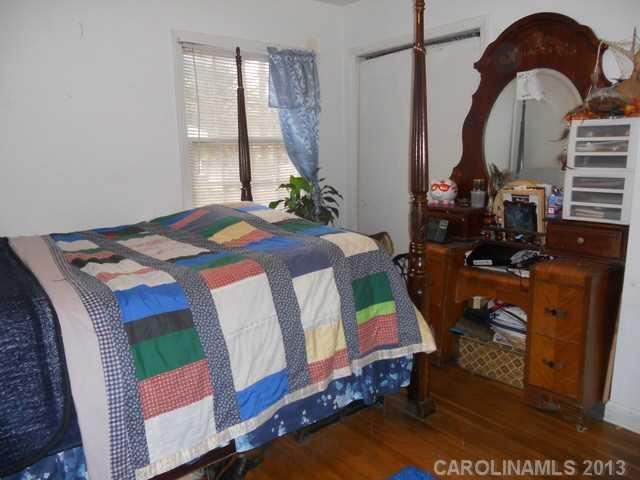 1026 Claremont Road Charlotte, NC 28214 - Photo 12 of 14