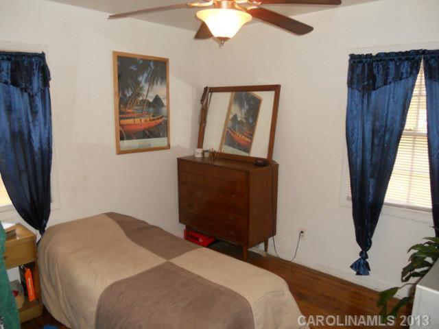 1026 Claremont Road Charlotte, NC 28214 - Photo 7 of 14
