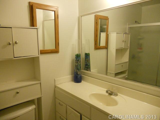 1026 Claremont Road Charlotte, NC 28214 - Photo 9 of 14