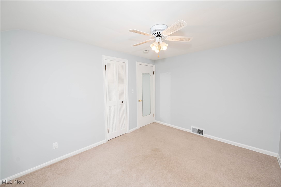 1120 Croyden Road Lyndhurst, OH 44124 - Photo 19 of 50