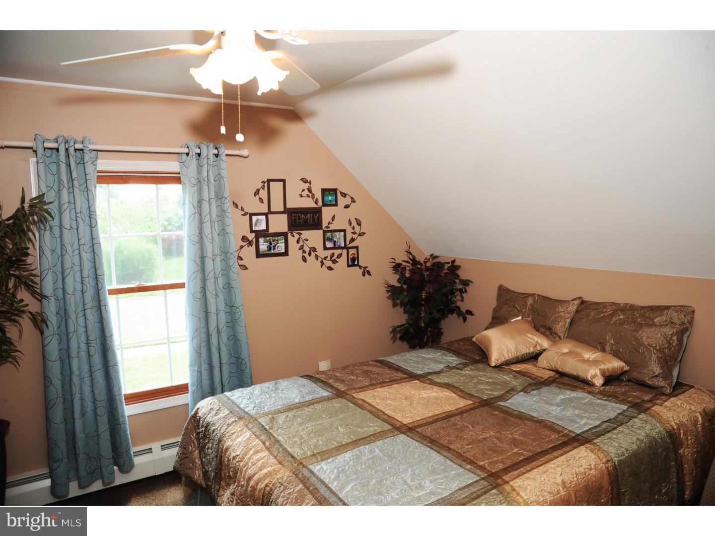 83 Trail Road Levittown, PA 19056 - Photo 18 of 25 Bedroom 3