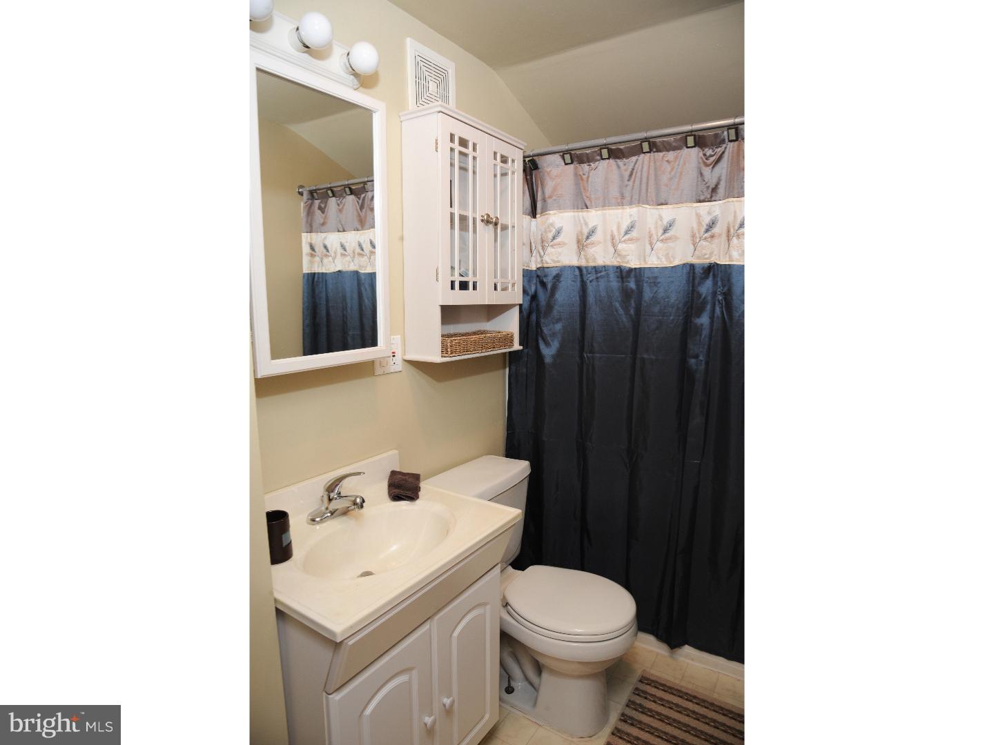 83 Trail Road Levittown, PA 19056 - Photo 19 of 25 Bathroom
